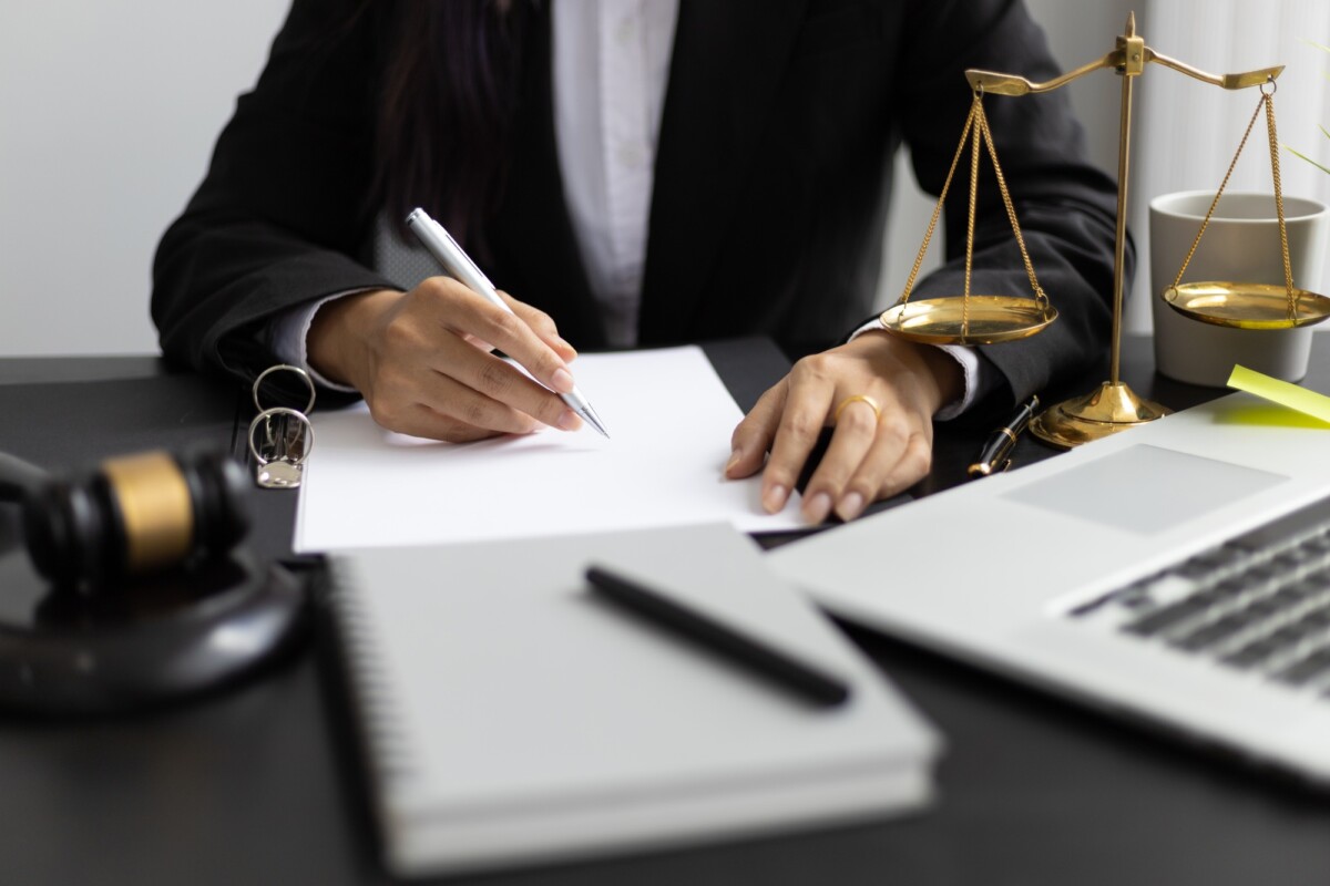 How do attorney leads work?