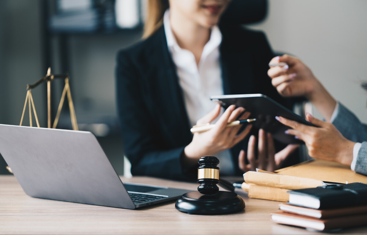 Legal Lead Generation for Lawyers: Proven Client Acquisition
